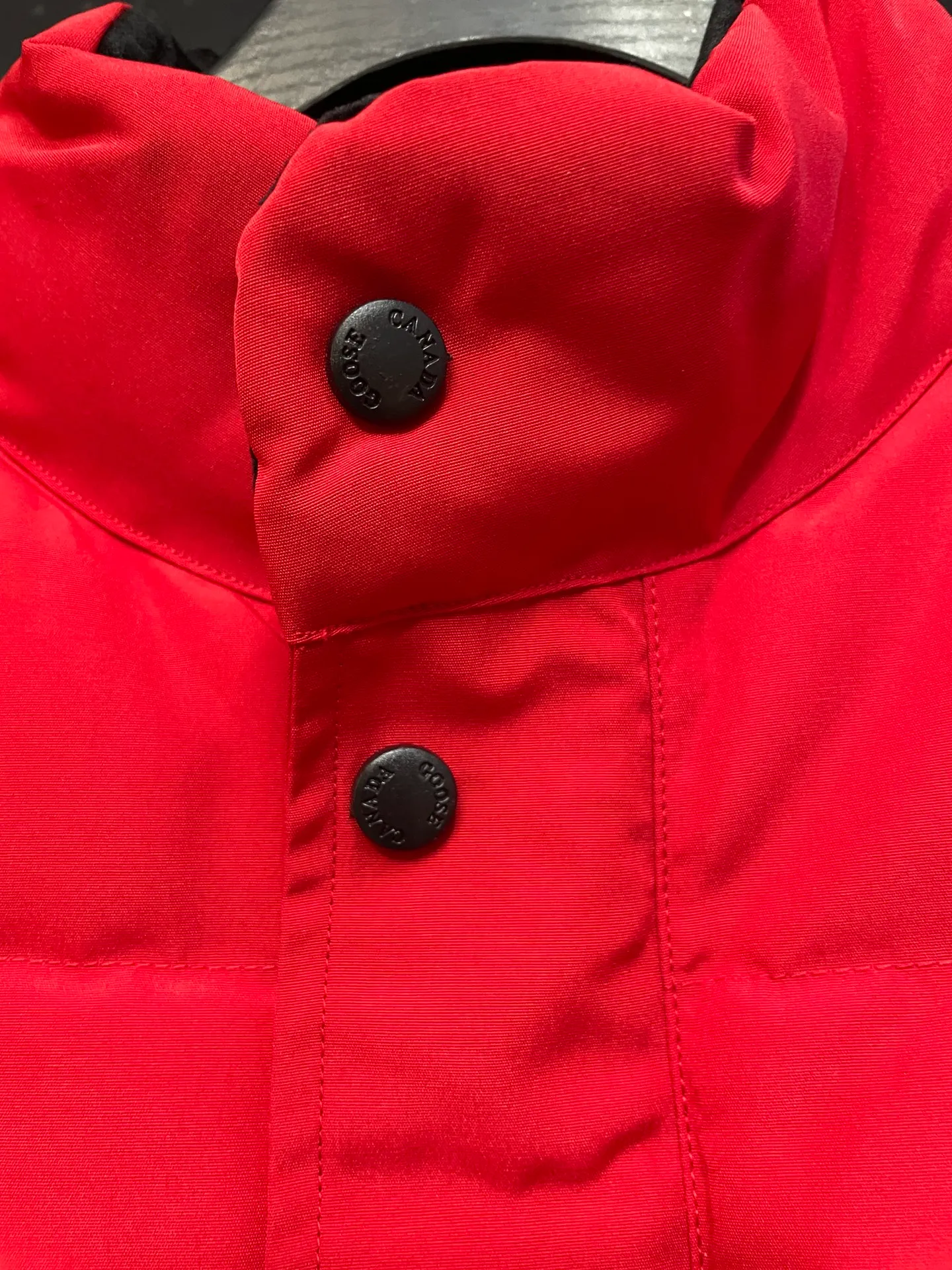 Red canada goose freestylecrew 🎗 zp 🎗 t Premium ， 90 🎗 🎗zp 90 Lightweight 🎗ykk 🎗 zp zp Size:XS-XXL